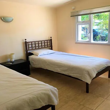 Sleeps 9 Pool Air Con Wifi * Vale do Lobo